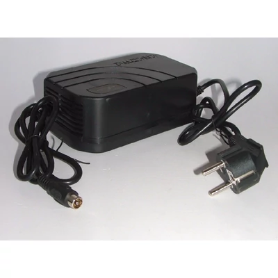 Elektromos töltő 36V Koax csat