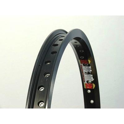 Abroncs 20"szegecselt 406x24 Big City fekete