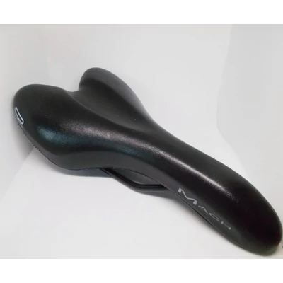 Selle Royal nyereg Mach1 fekete
